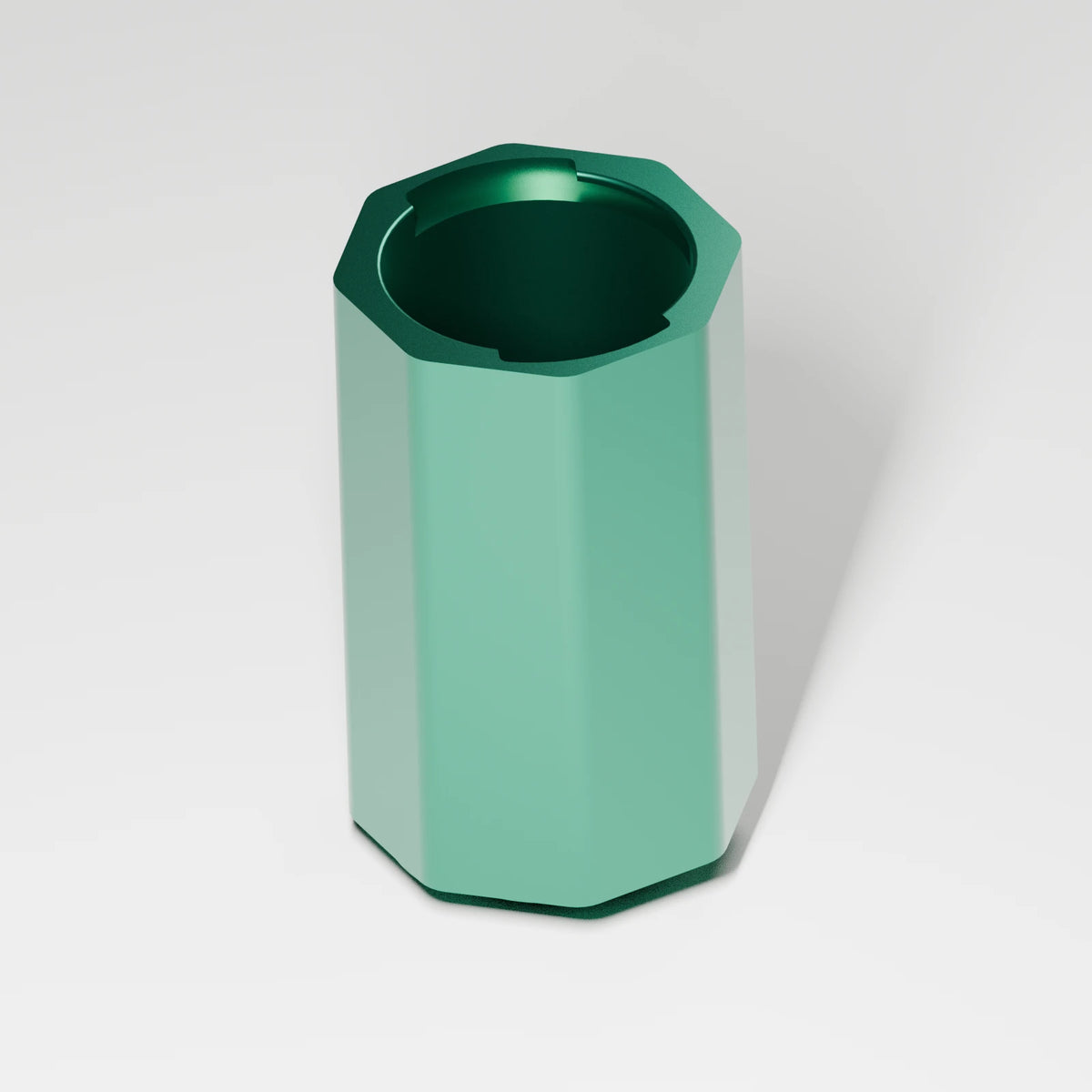 M1 Exterior Chamber — Emerald, three quarter view