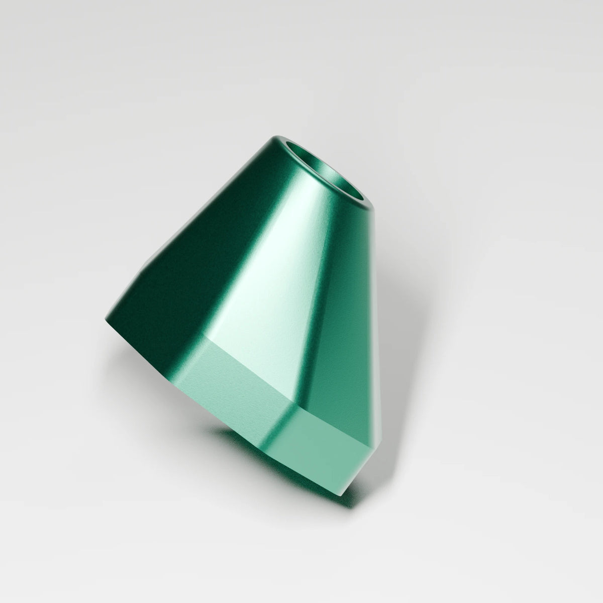 M1 Mouth Piece — Emerald, three quarter view